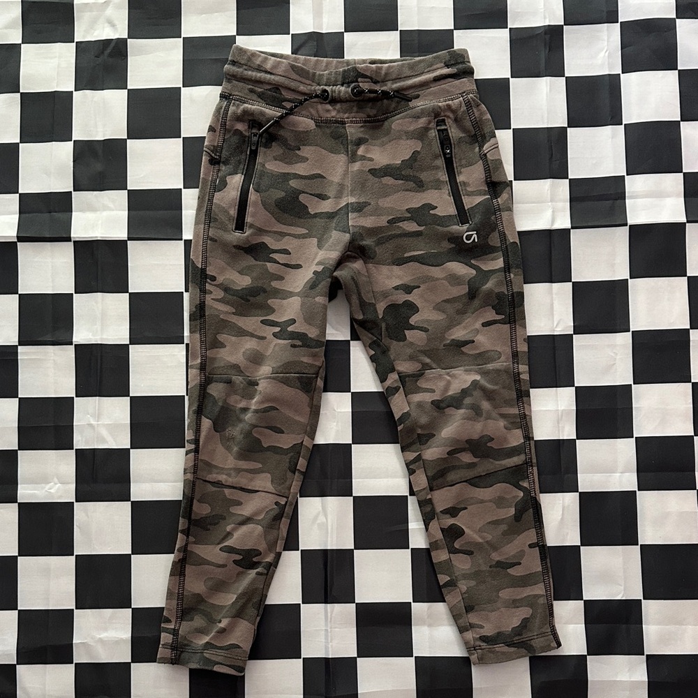 GAP Fit Boys Kids Camo Camouflage Drawstring Joggers Sweatpants 6
